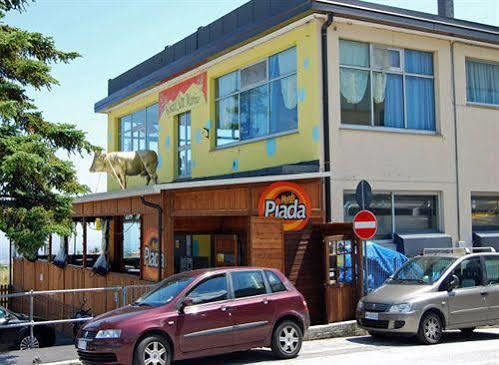 Hostel San Marino Luaran gambar
